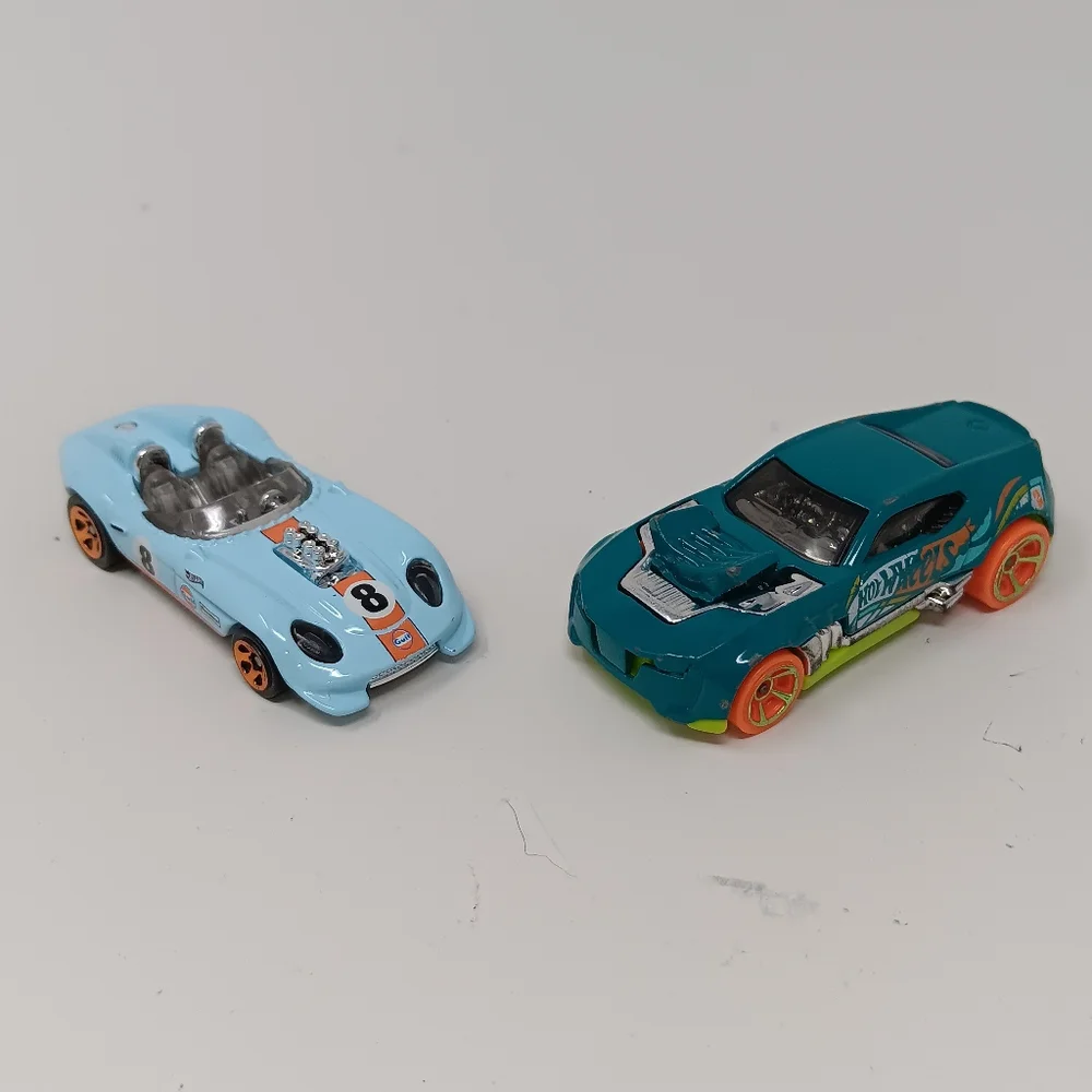 10 Pcs Hot Wheels Bundle #446